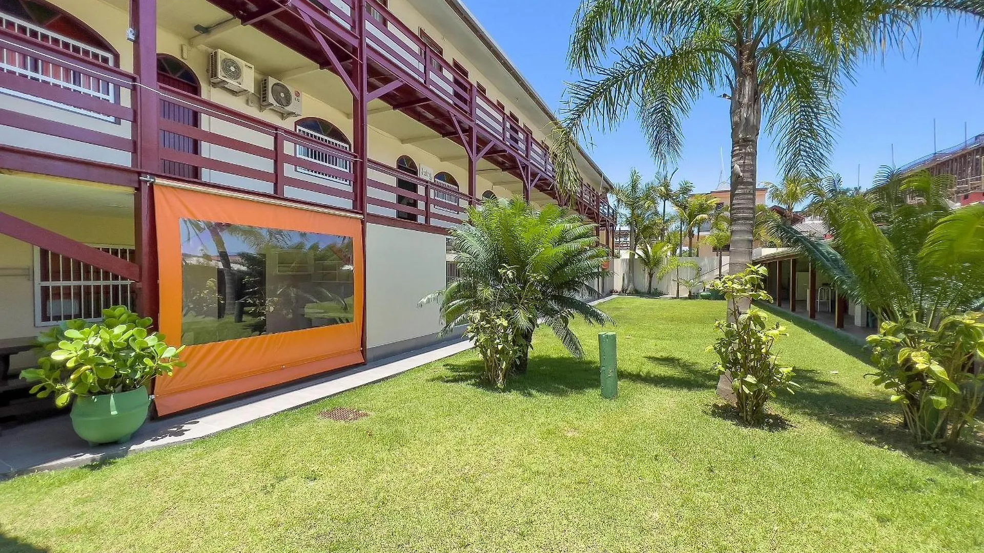 #13-Cc - Hospedagem Em Canto Grande, Bombinhas